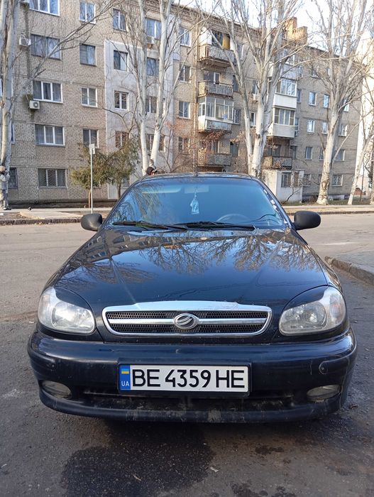 Заз сенс автомобіль