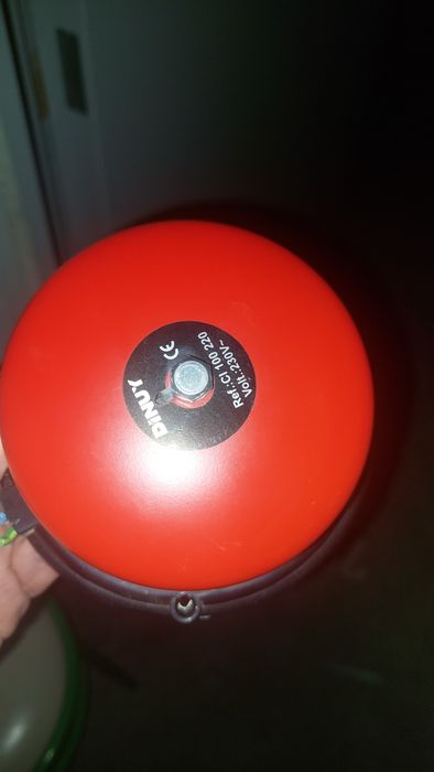 Campainha Industrial Dinuy com ligação e interruptor,  em Évora