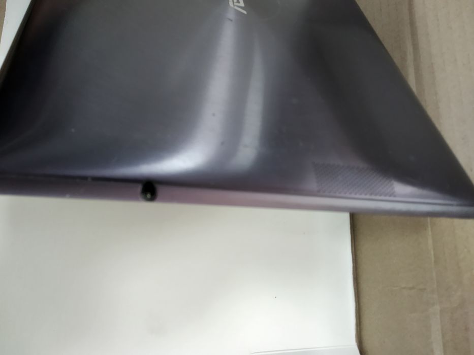 Планшет Asus Transformer  TF201