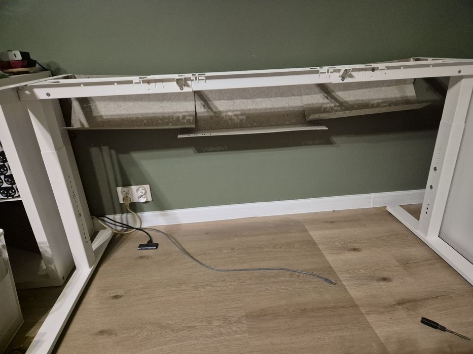 MITTZON biurko ikea rama nośna