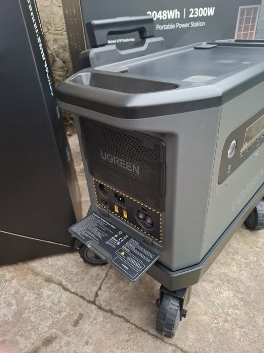 UGREEN PowerRoam 2200 (GS2200) , EcoFlow