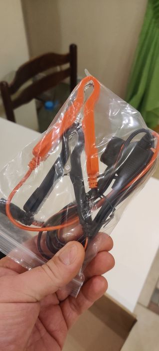 Солнечная панель (ALLPOWERS solar panel 100W) чёрного цвета