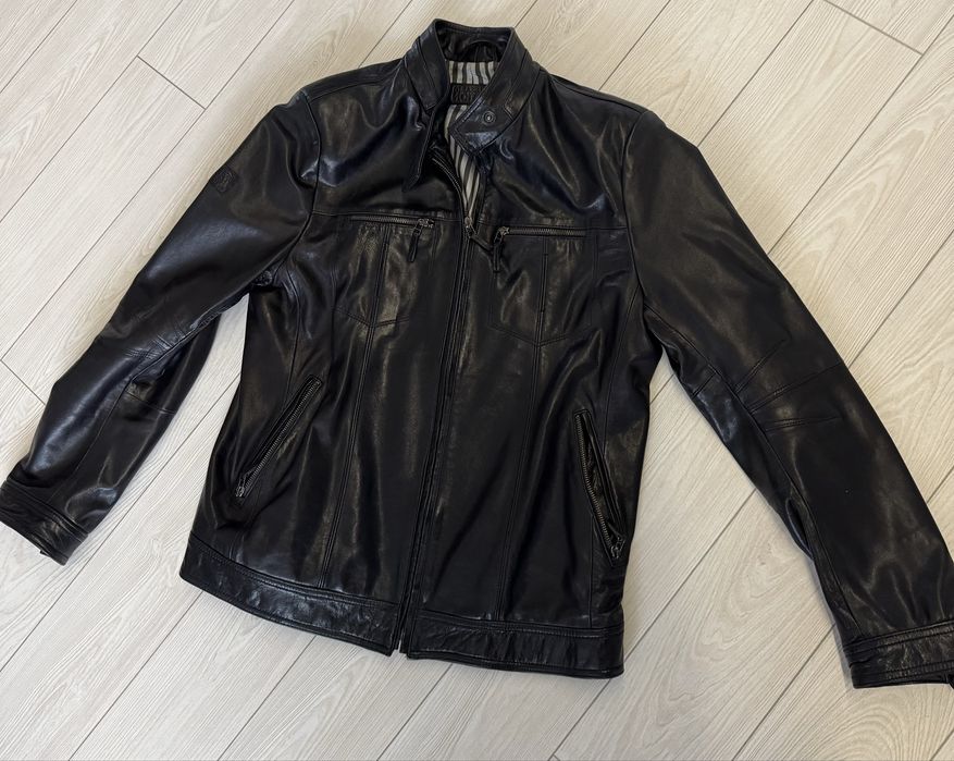 Шкіряна куртка Trussardi