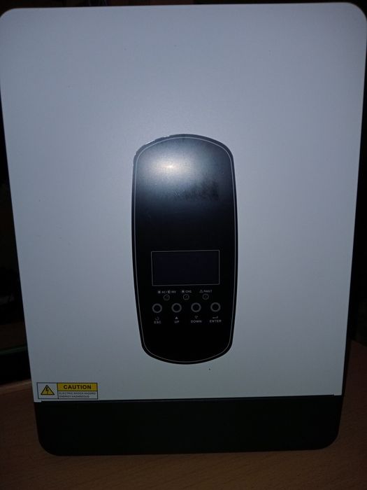 Гібрідний інвертор 2.2квт