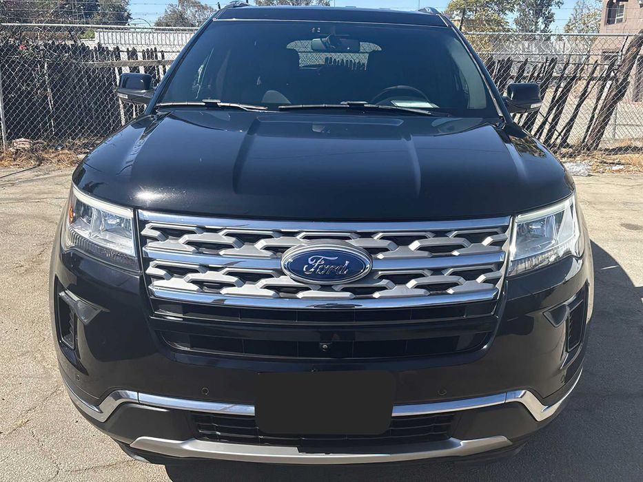 Ford Explorer Limited      2018