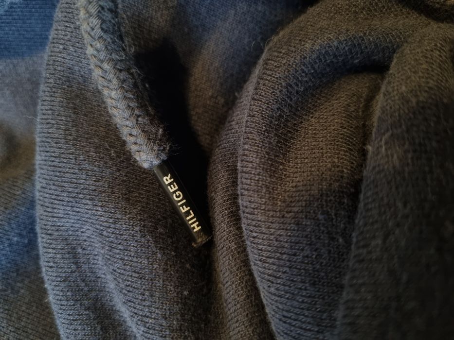 Granatowa bluza Tommy Hilfiger Rozmiar L 40