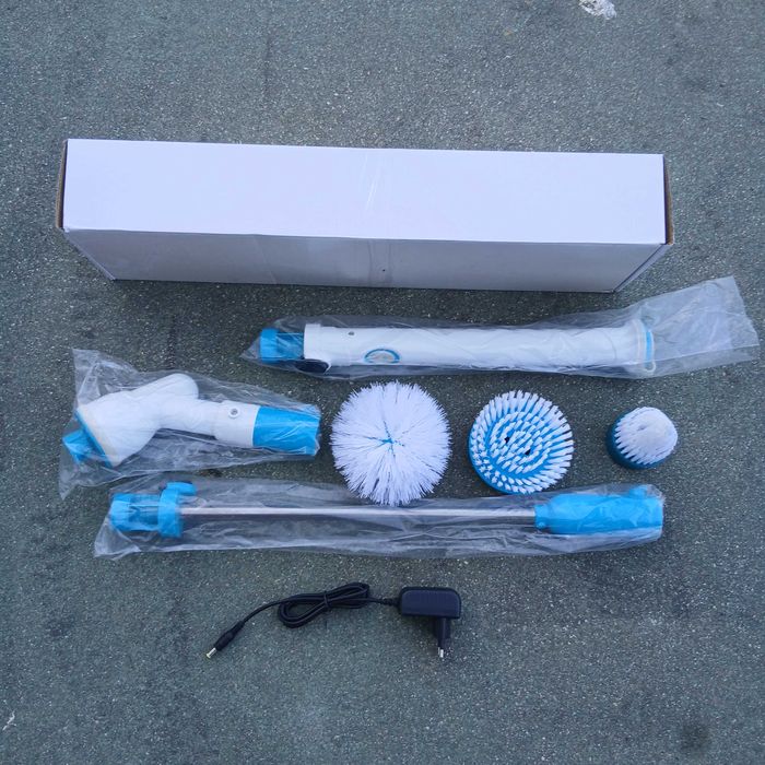 escova de limpeza bateria