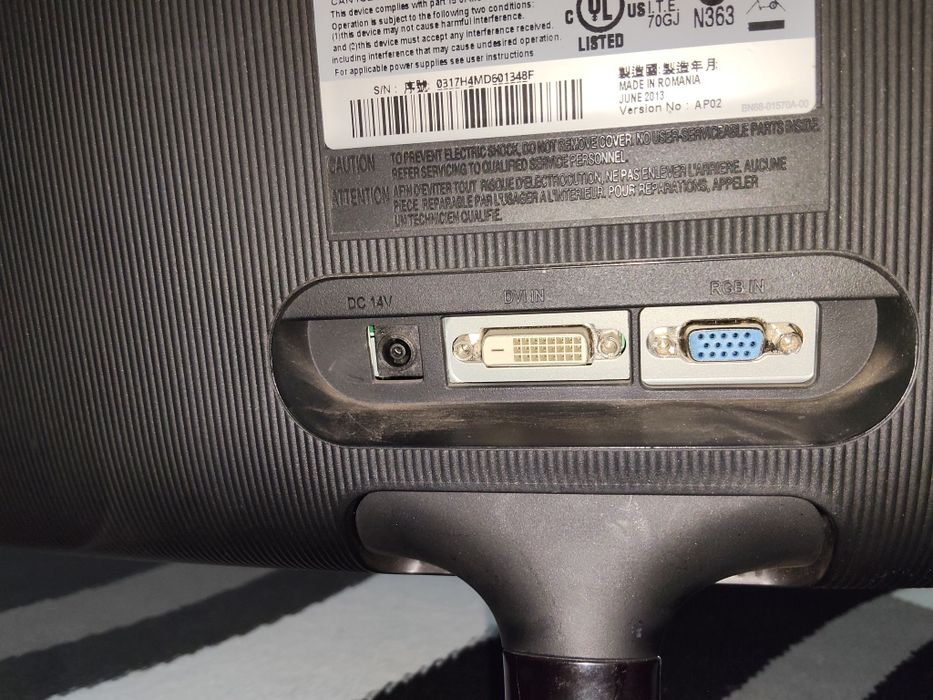 Monitor Samsung S24C300B 24"