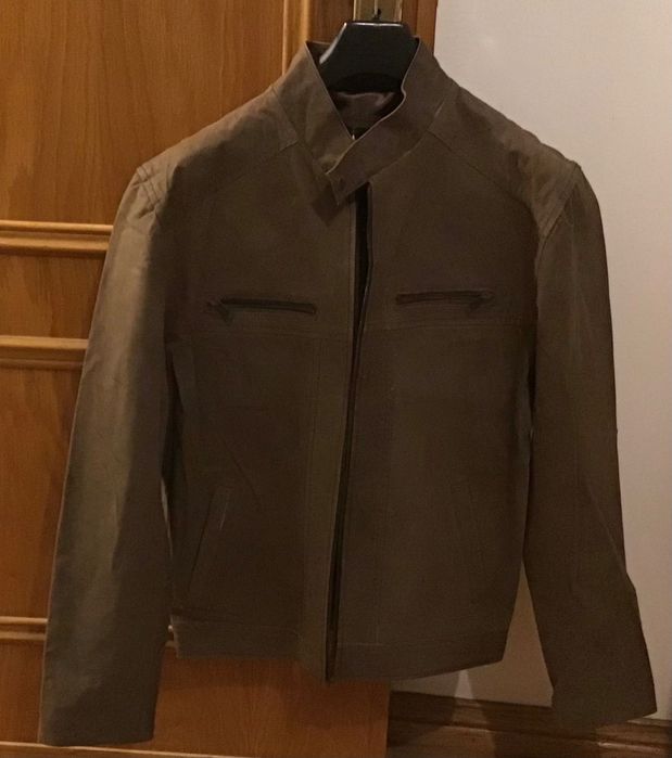 Casaco em pele genuína