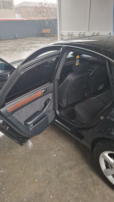 Продам ауді а6с5 2.5