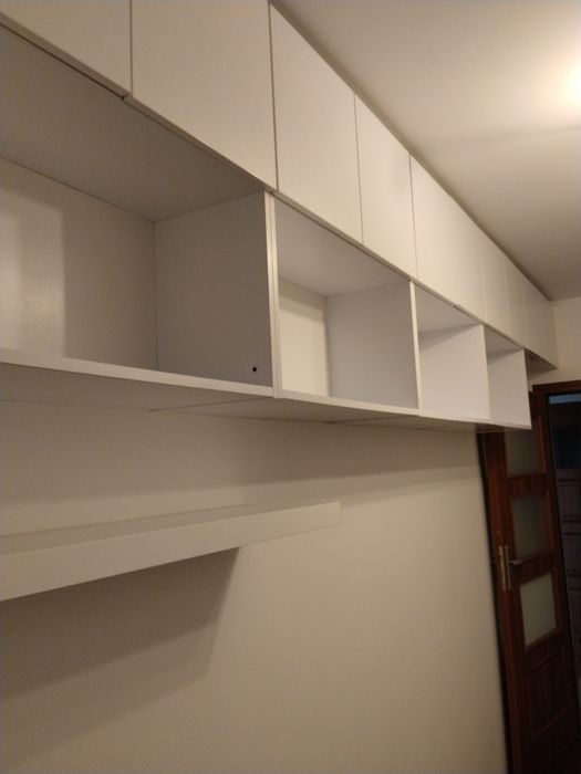 Sprzedam zestaw mebli