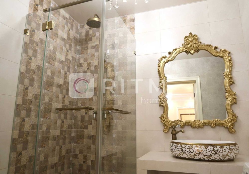 Продаж 2-к квартири в новобудові з ремонтом  ЖК Леви міста Без комісії