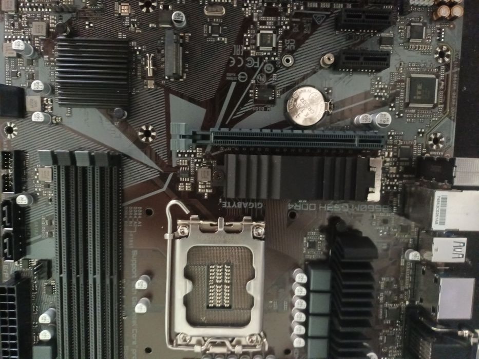 Plyta glowna gigabyte b660m