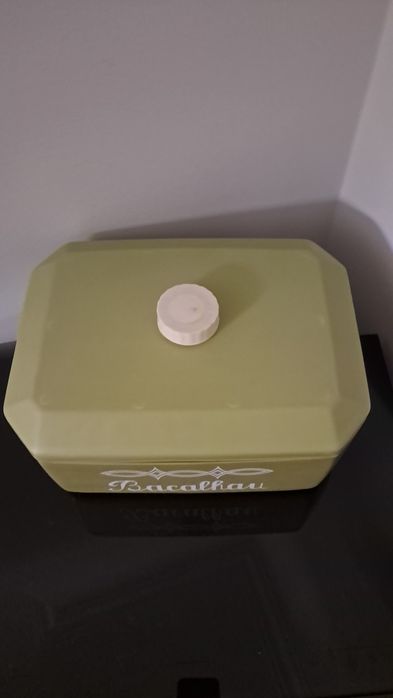 Caixa de arrumação,  Rara, Bacalhau