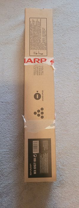 Toner czarny sharp MX-61GT-BB