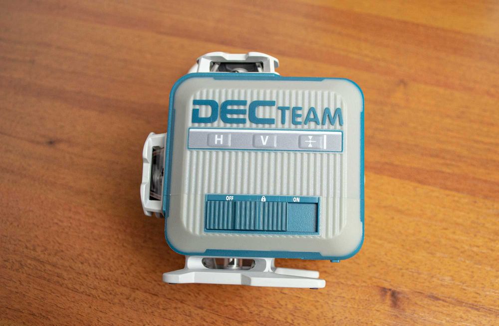 Лазерний рівень Huepar 4D Decteam M04CG Зелений (M04CG) МЕТАЛЕВІ башти