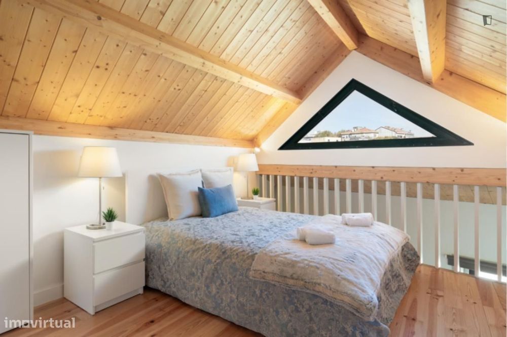 Apartamento com 2 quartos - localizado em Bonfim Porto