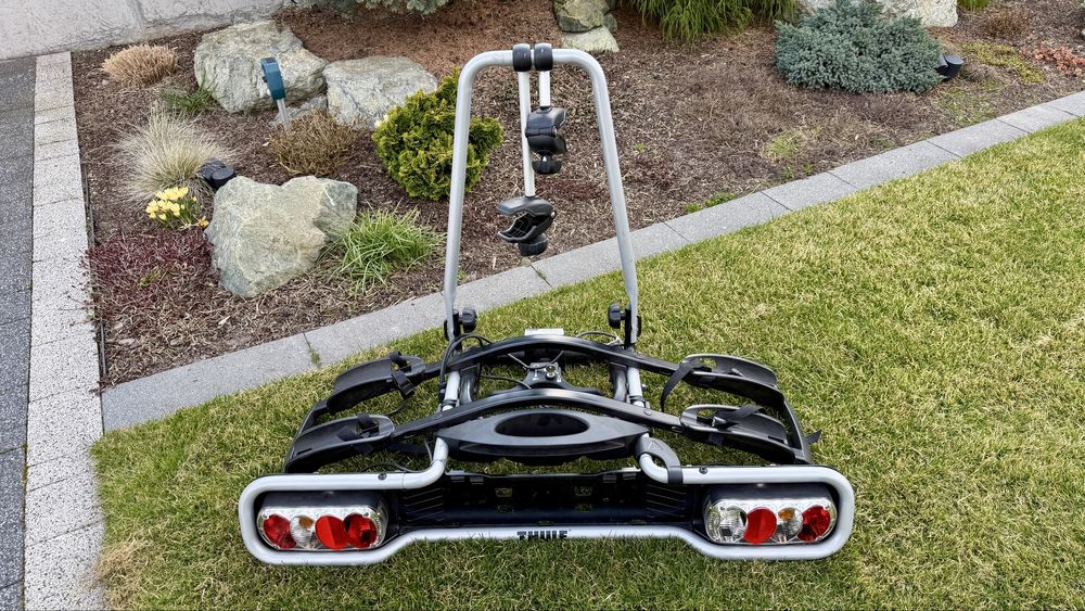 Bagażnik rowerowy Thule EuroRide ER940 na dwa rowery odchylany na hak