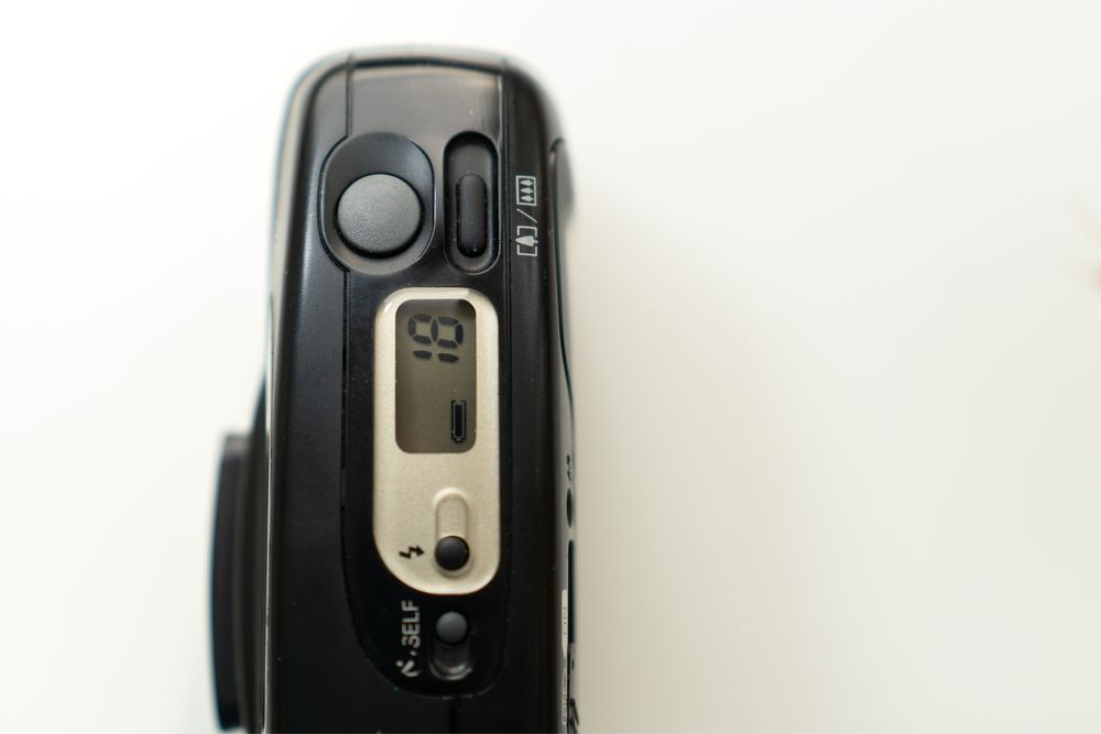 Плівкофий фотоапарат Ricoh FF-10 twin super