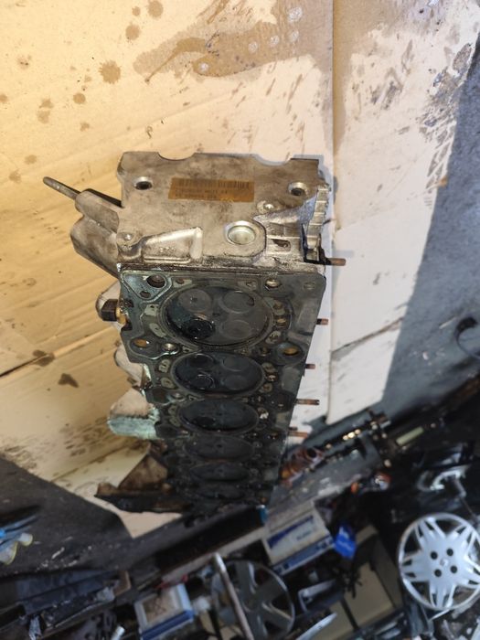 BMW E61 E60 X3 X5 530D głowica wałek rozrządu M57 218KM