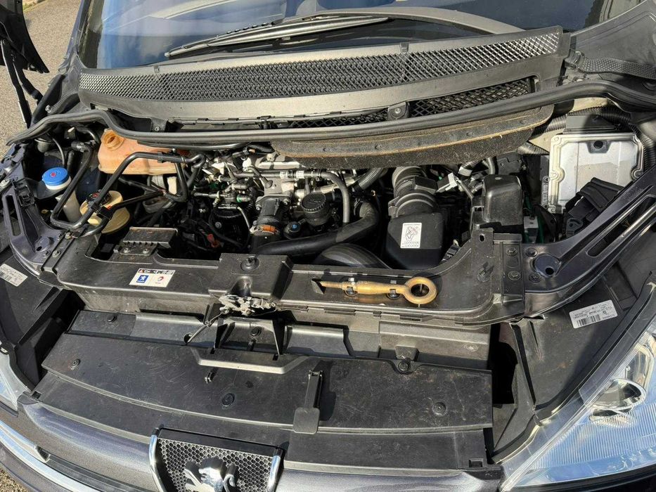 Peugeot — 2006 | 114.547 km | Gasóleo | 5.500 €