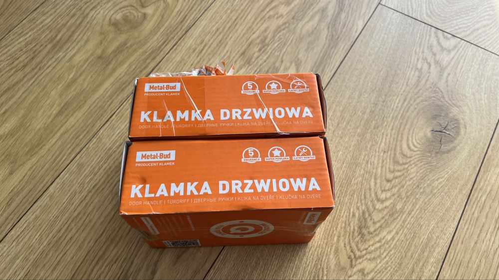 Klamka Euforia 2x z kwadratowym szyldem, czarny mat NOWE