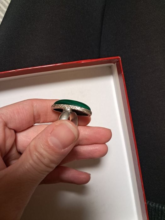 Перстень срібний,з малахітом. Каблучка. Кольцо