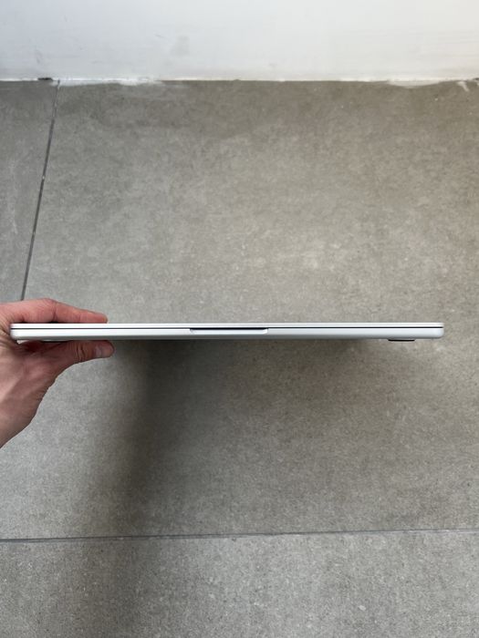 690$ MacBook Air 13" 2022 MLXY3 M2 / 8 GB / 256gb SSD ЯК НОВИЙ