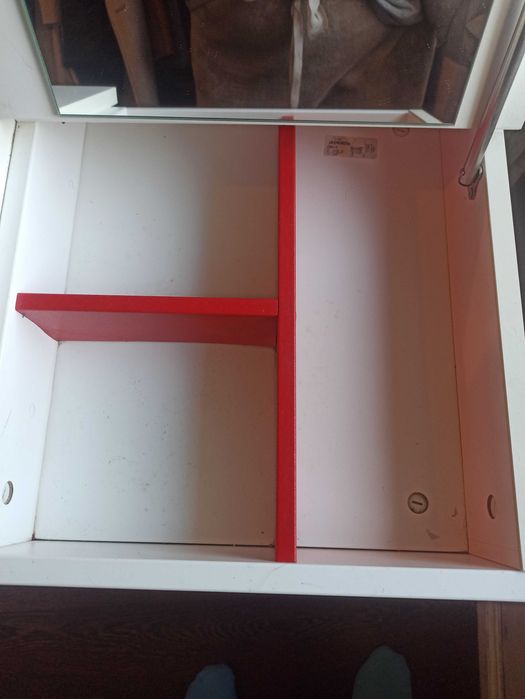 Tocador ikea . Bom estado de conservação.