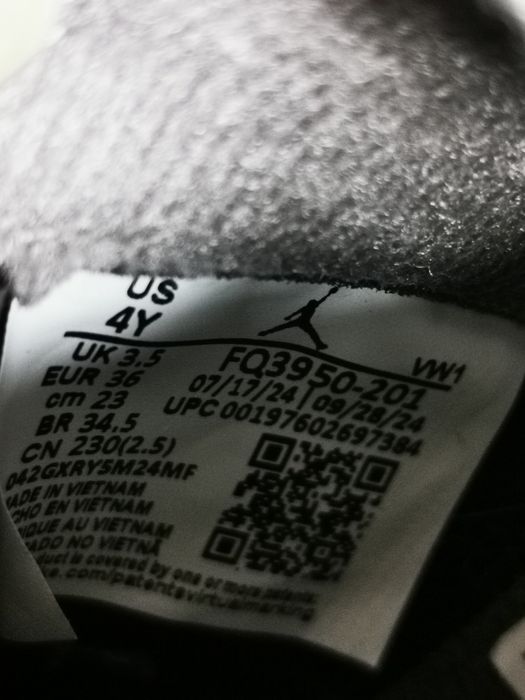 Buty Jordan 4 szare