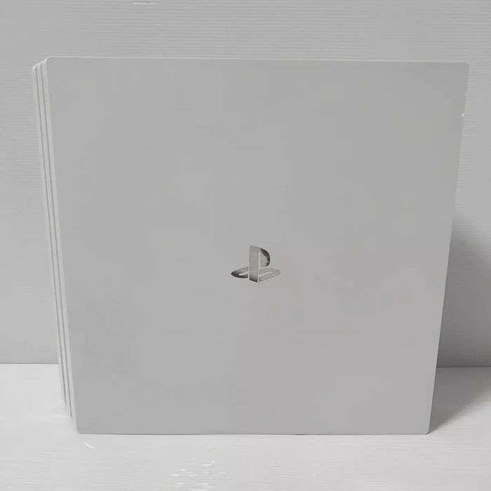 Playstation 4 pro 1 tb / плейстейшен 4 про 1 тб + Гарантия+ Игры