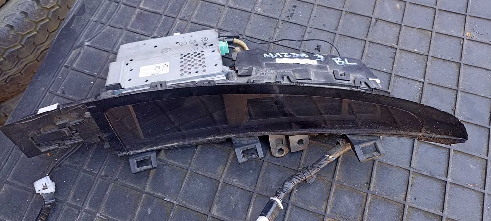 wyświetlacz denso 468200 8982 mazda 3  bl