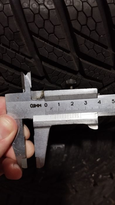 Зимова гума 155 65 R13 Continental