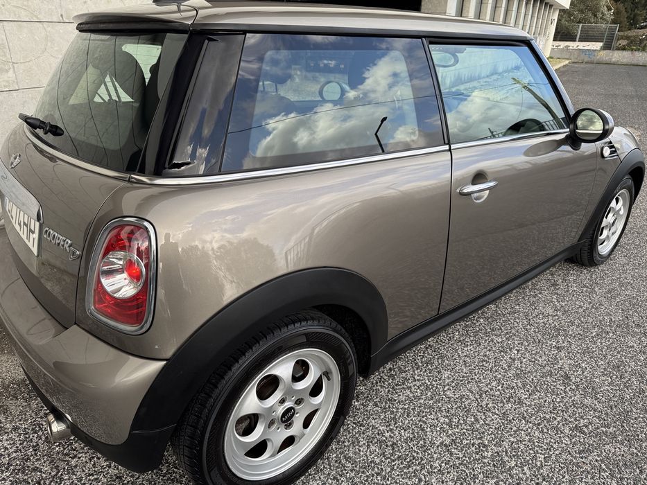Mini Cooper 1.6 D motor N47 Gps Teto impecavel