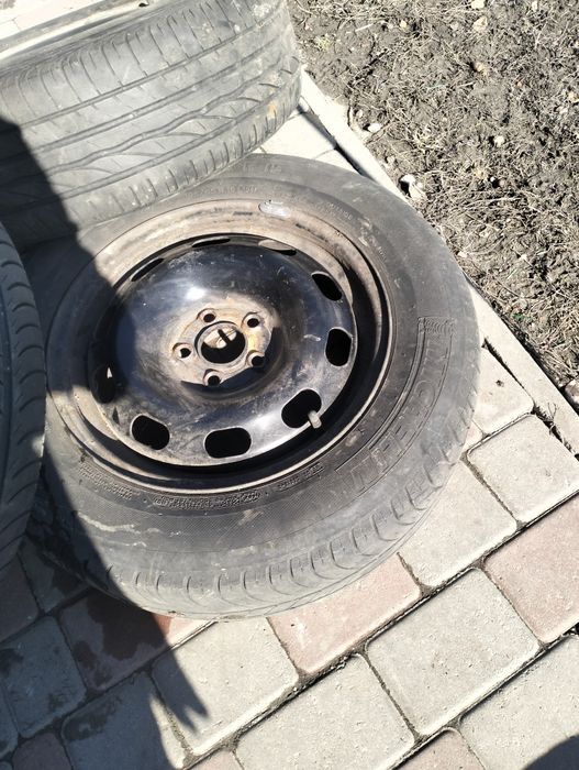 Диски з резиною р15 мішелін.