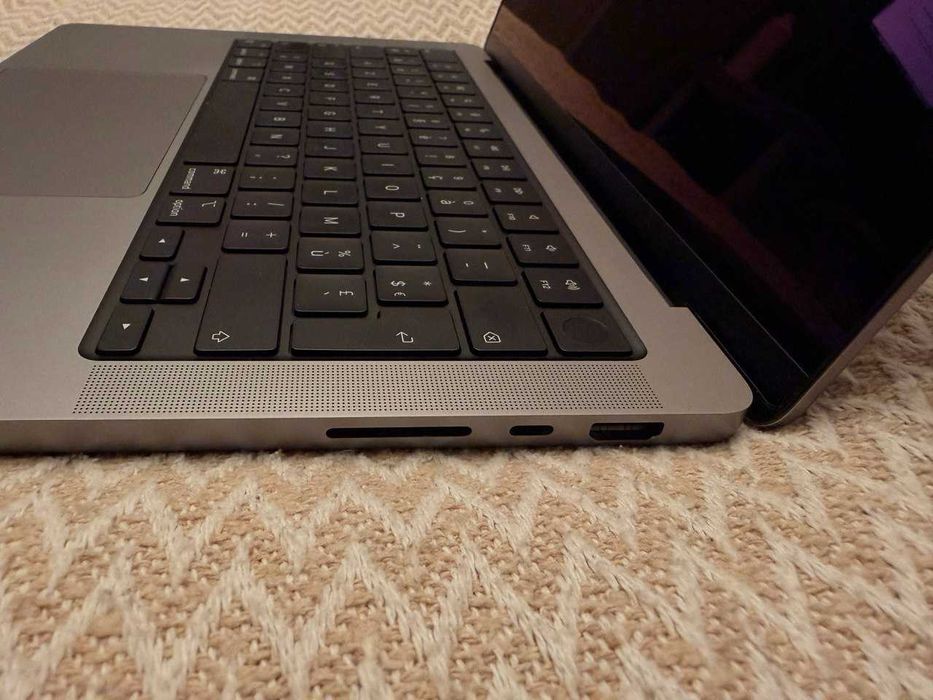 MacBook Pro 14”, M2 Pro, 16GB RAM, 512GB SSD, Space Gray