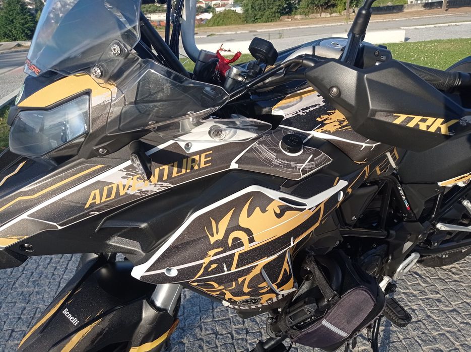 Benelli trk estado imaculado