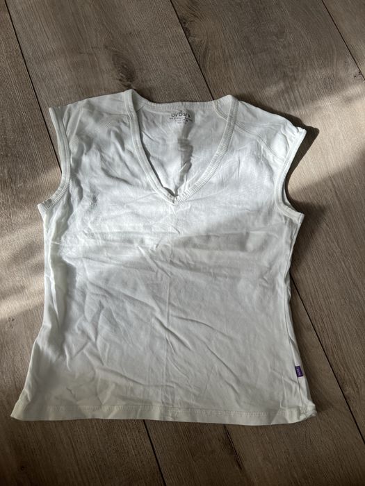 Bawelniana bluzeczka bez rekawkow butik