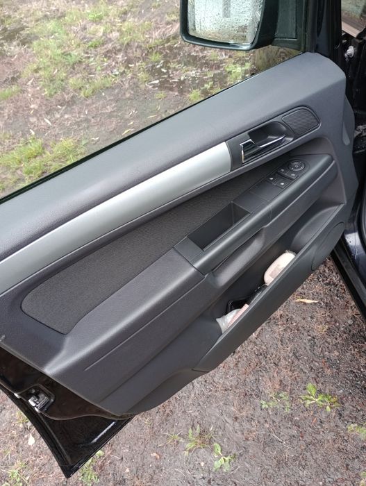 Продам Опель зафіра В