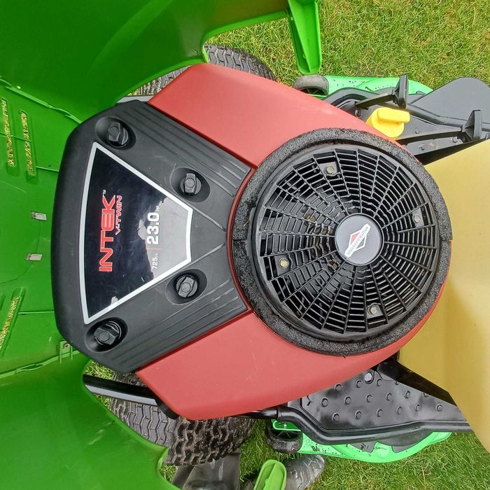 Traktorek kosiarka Viking T6 23KM 2 cylindry
