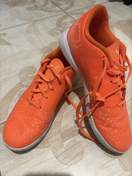 Б/у футзалки Puma