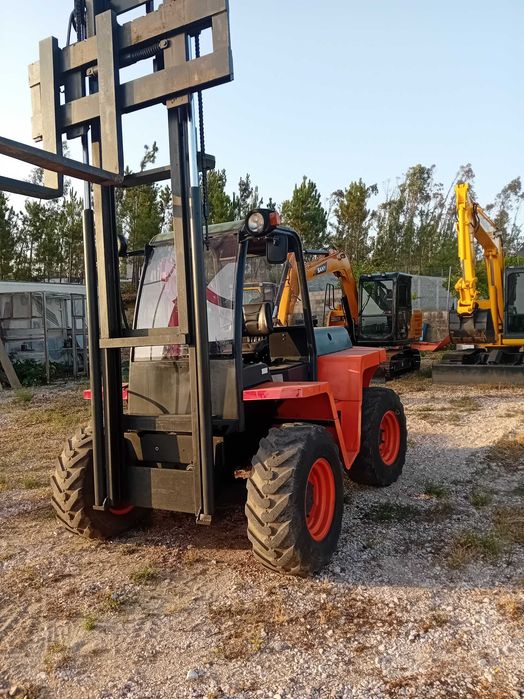 Impilhador 4x4 AUSA