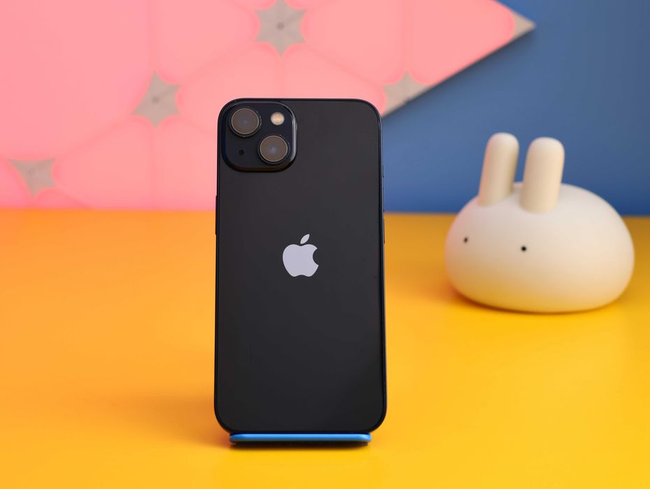 Смартфон Apple iPhone 13 128GB Midnight (101775) Б/У З ГАРАНТІЄЮ