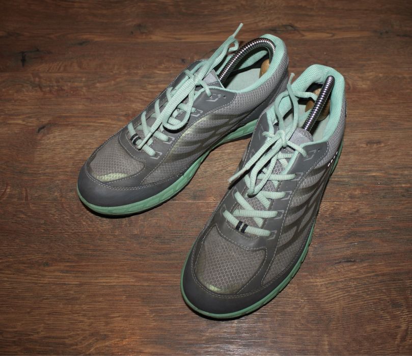 Кроссовки Ecco Gore-tex 39 размер