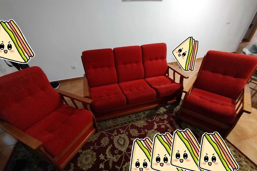 Sofa de madeira maciça com cama