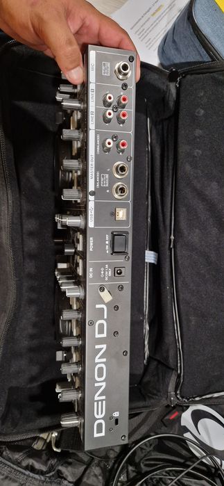 Controlador DJ Denon mc 3000 como novo