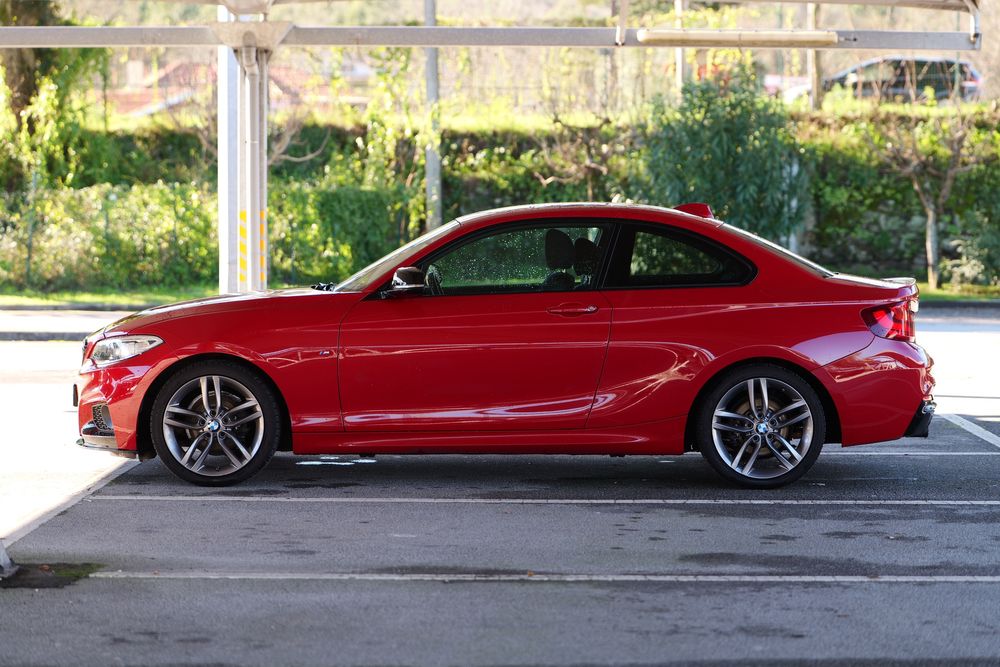 BMW 218i Pack M - revisão da marca