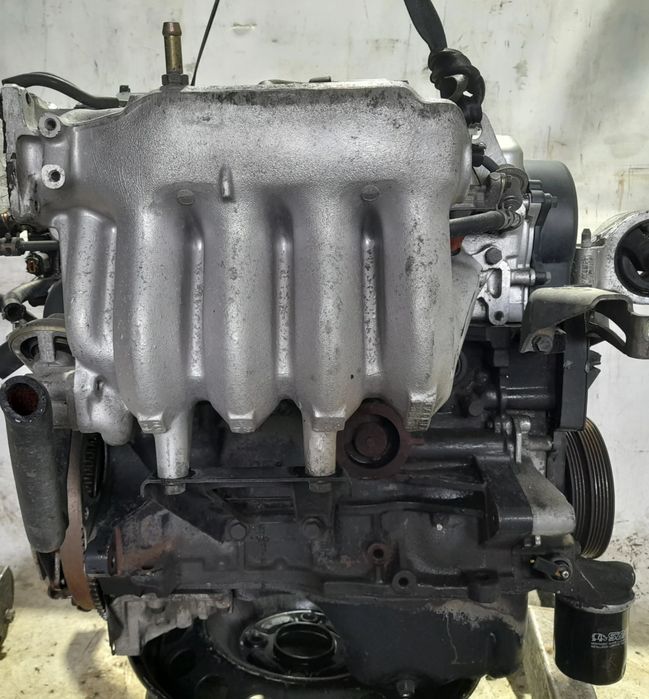 Motor completo MITSUBISHI Carisma Hatchback (DA_)