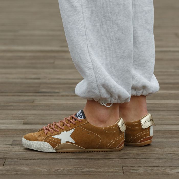 Жіночі кросівки Golden Goose True Star