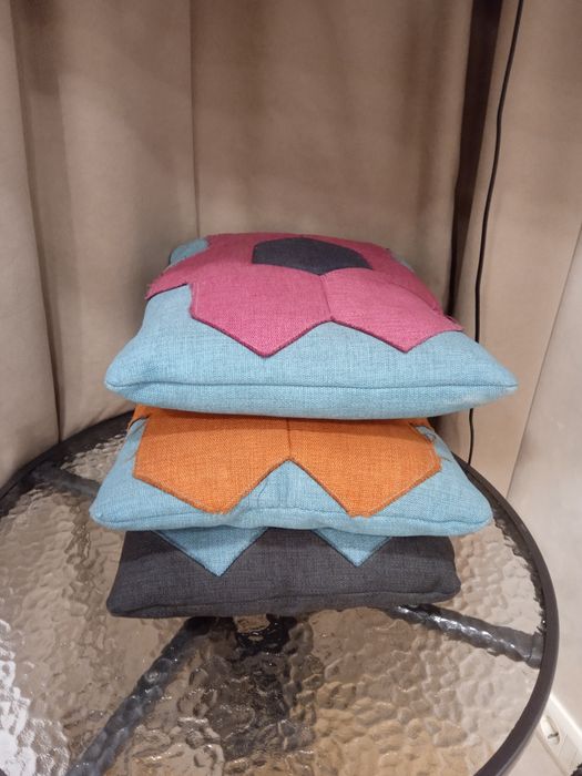 Декоративні подушки